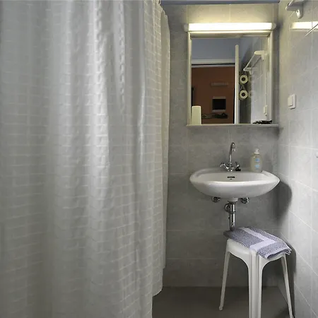 Anemones Studios&suites - Onar Collection Molos (Paros)